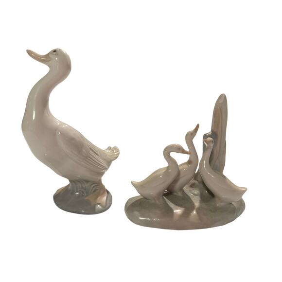 Lladro Porcelain Standing Goose & 3 Geese Figurines - Picture 6 of 6